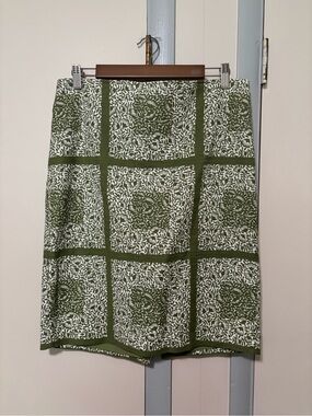 Ann Taylor Green and White Floral Grid A-Line Skirt